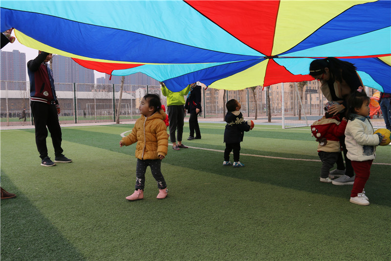 BBunion国际早教邯郸中心活动花絮:春季亲子运动会 BBunion国际早教邯郸中心活动花絮:春季亲子运动会
