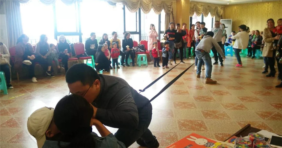 BBunion涪陵金科世界中心：大手拉小手，一起去郊游